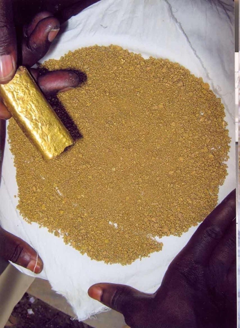 Gold dust and Gold bars picture in attachment file. Photo_11