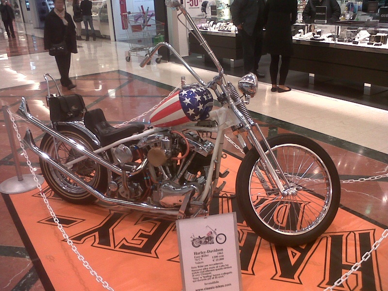 Esposizione Harley al centro commerciale Img-2023