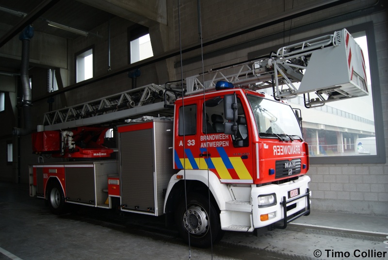 Brandweer Antwerpen - Page 4 Dsc06230
