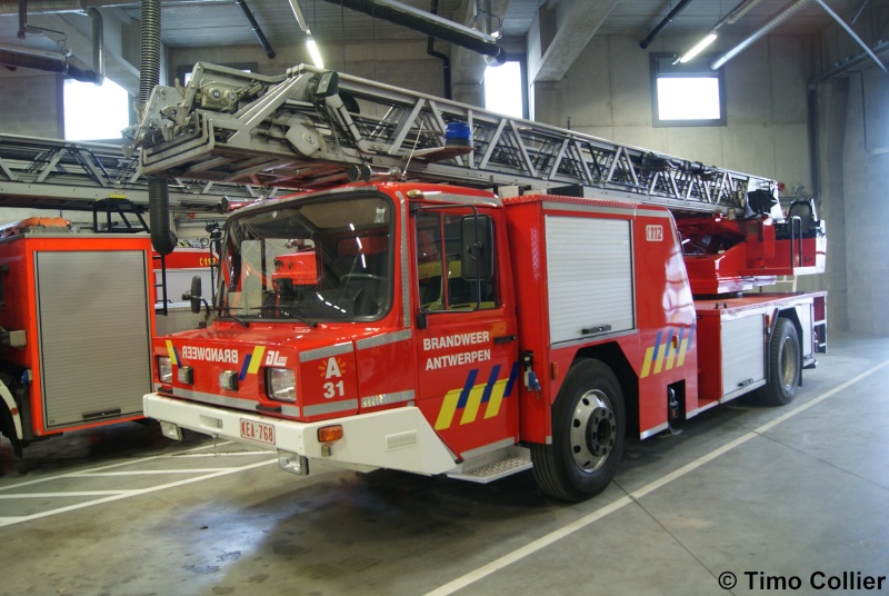 Brandweer Antwerpen - Page 4 Dsc06232