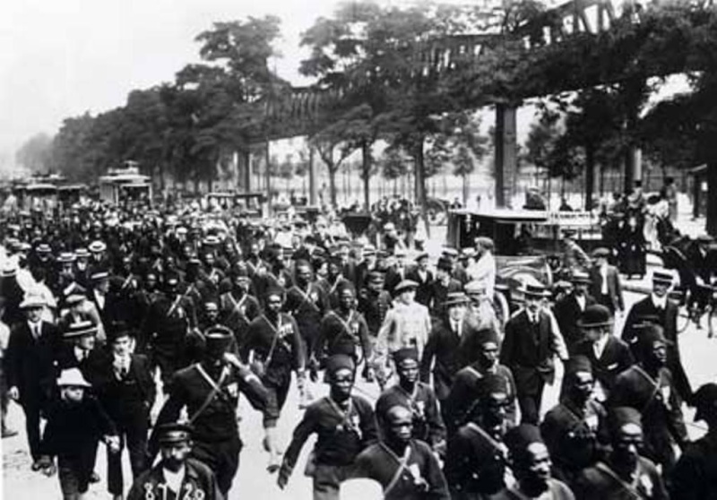 Le rôle méconnu des africains dans libération de la France durant la deuxième guerre mondiale 89160410