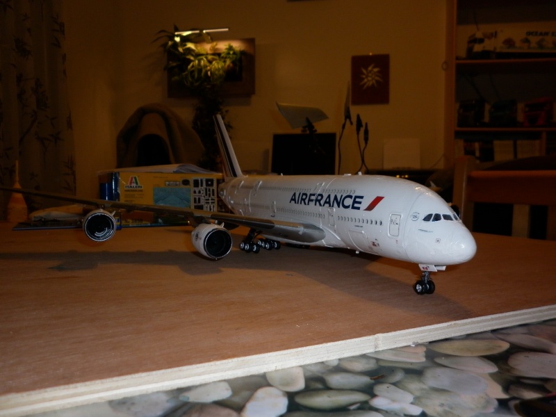 A380 - maquette Airbus A380 (airfrance) au 1/125 de chez heller. P1000913