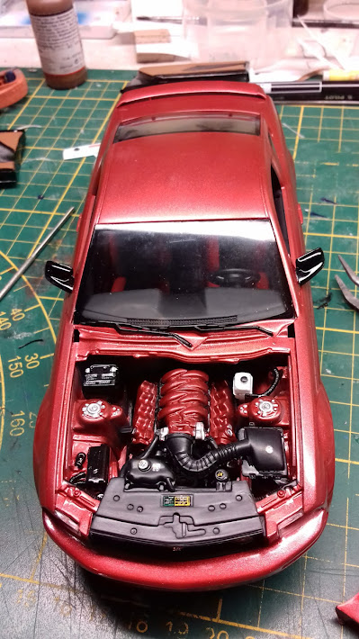 FORD MUSTANG 2005GT revell au 1/25 20211140