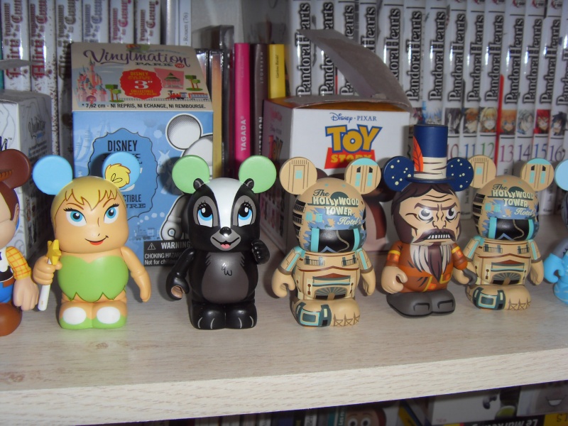 Vinylmation - Page 3 Sdc18919
