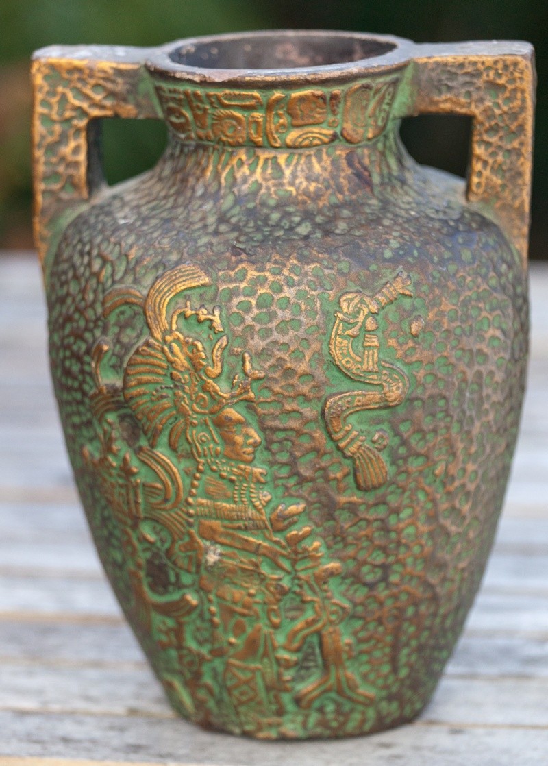 Iridescent vase with Mayan design 20130311