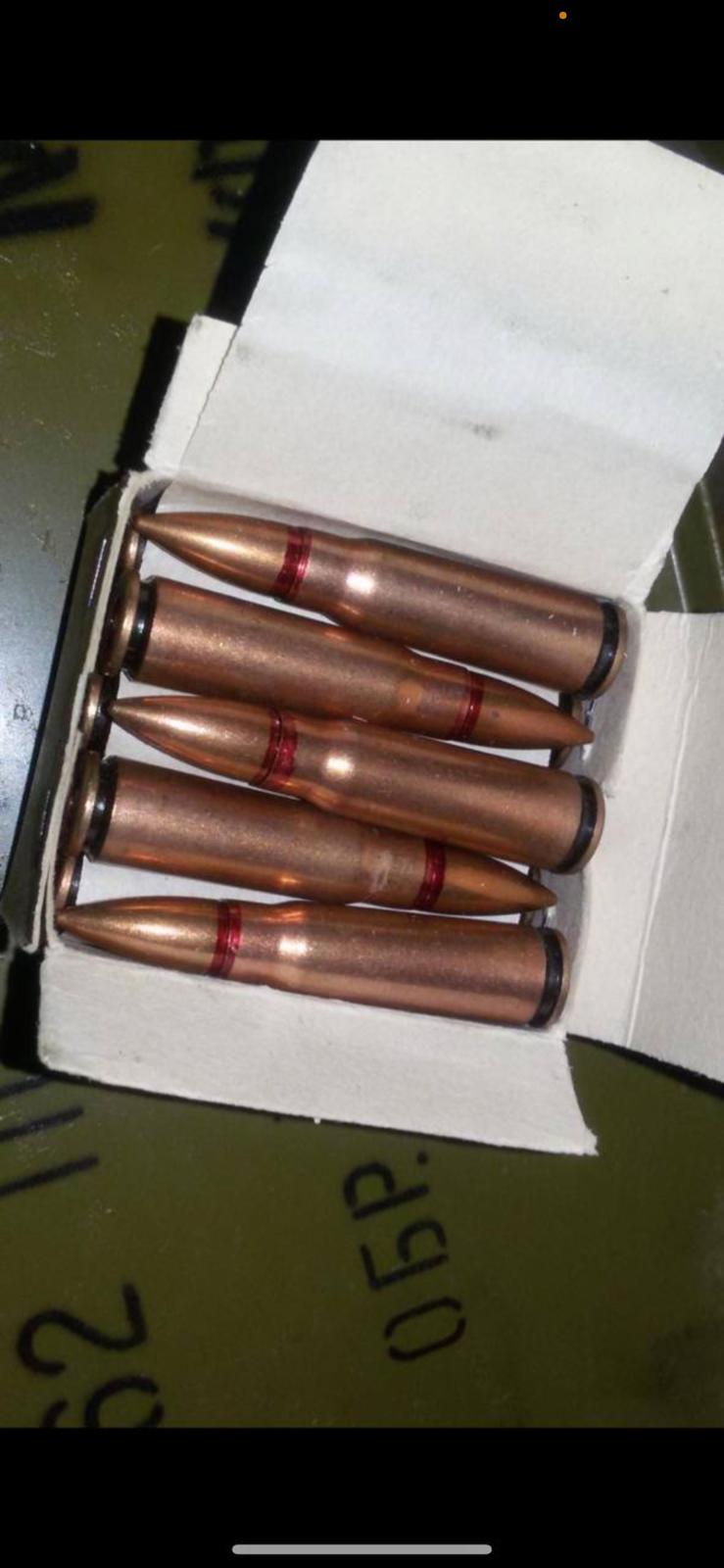 Pedigree munitions 02e37510