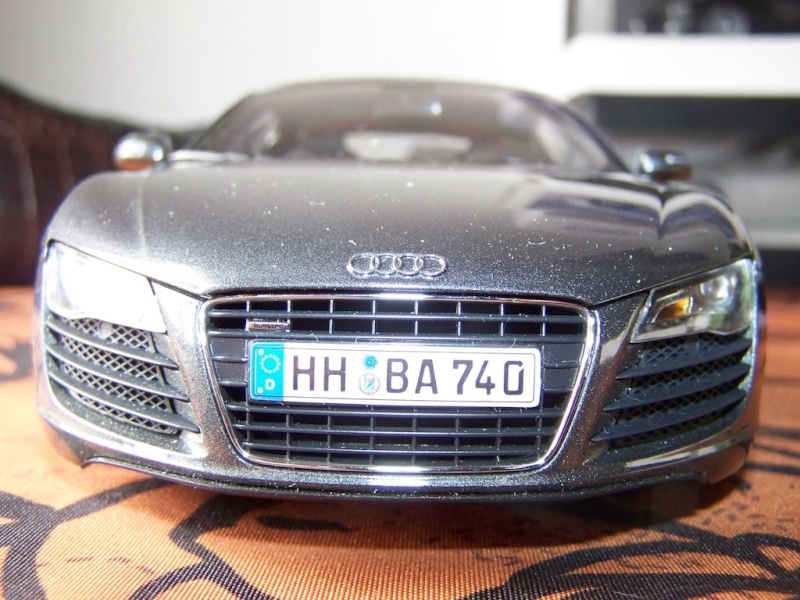 1/18 audi r8 v8 fsi 4.2  100_0715