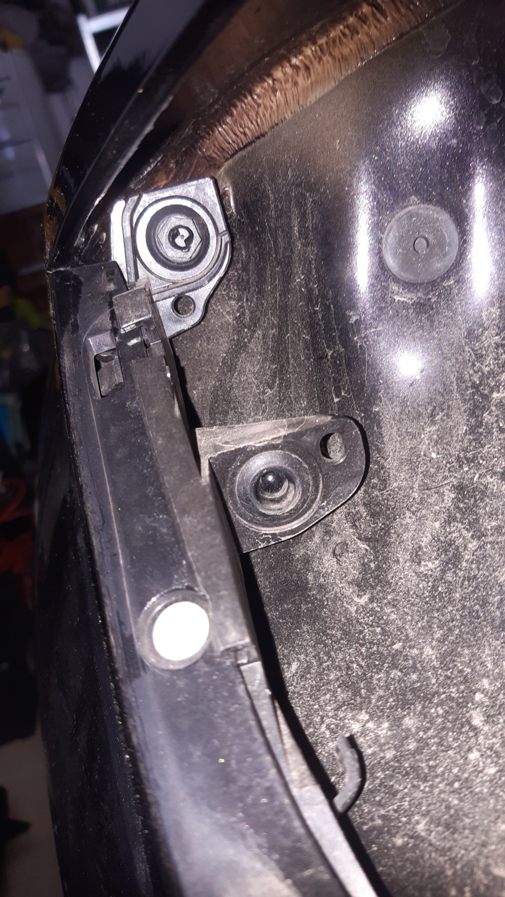 TUTO installation d'un attelage sur un TTS roadster MK3 20230242
