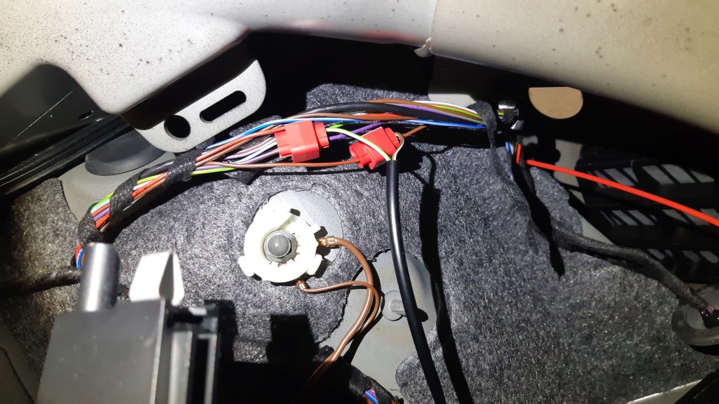 TUTO installation d'un attelage sur un TTS roadster MK3 20230287