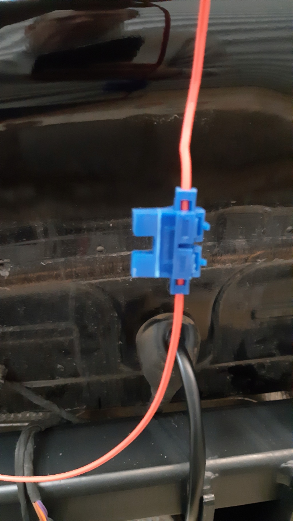 TUTO installation d'un attelage sur un TTS roadster MK3 20230288