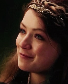 Sarah Bolger - Aurora Sarah210