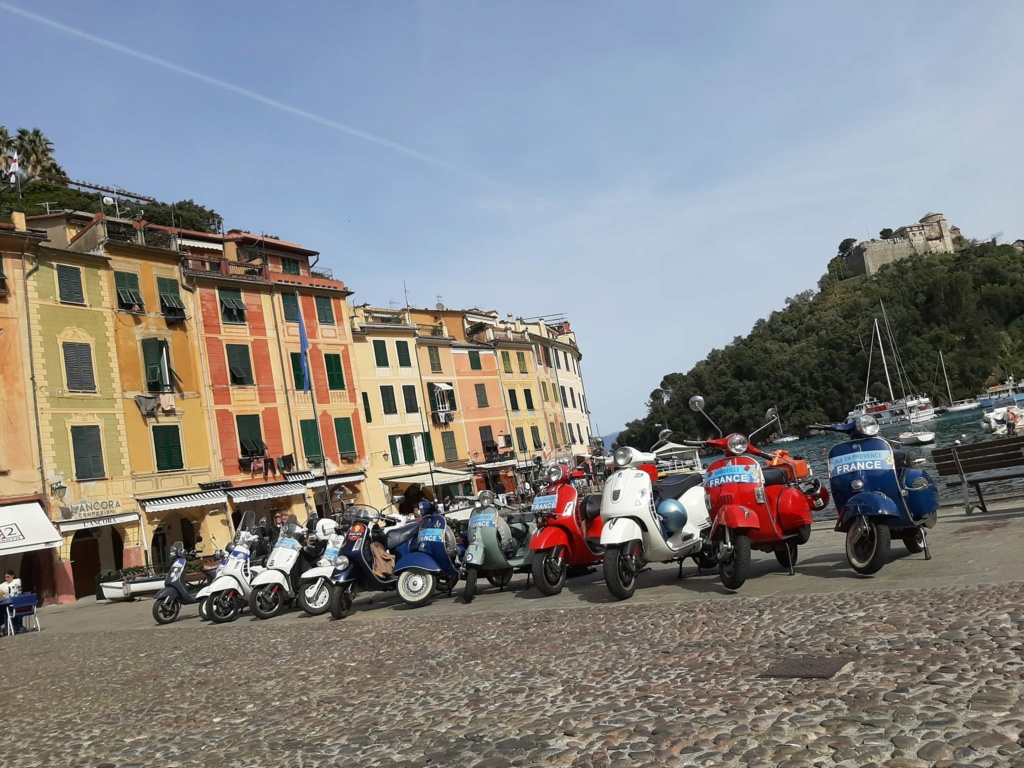 Le voyage en Italie du Vespa Club de Marseille Provence 27778310