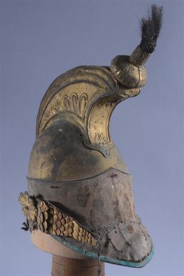 Identification casque dragon 14035910