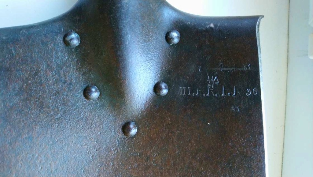 Régiment à identifier sur une pelle allemande m1874 15622711