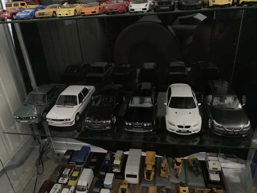 83f12210.jpg