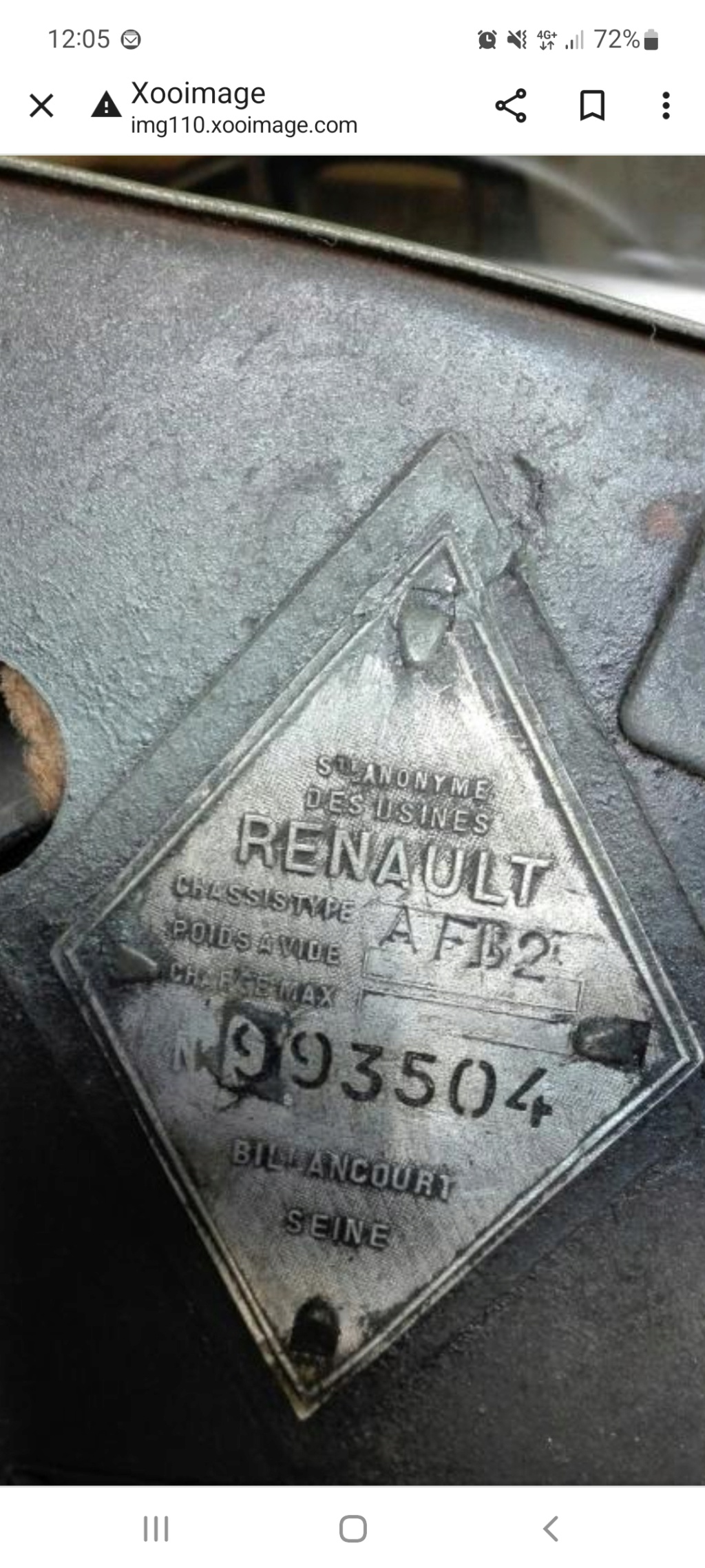 Renault AFB2 voiture sanitaire légère Screen15