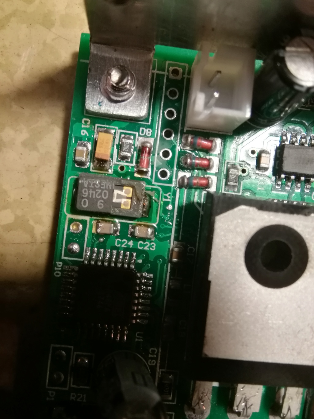 Quel est ce composant cassé ? Circuit imprimé PWM Img_2023