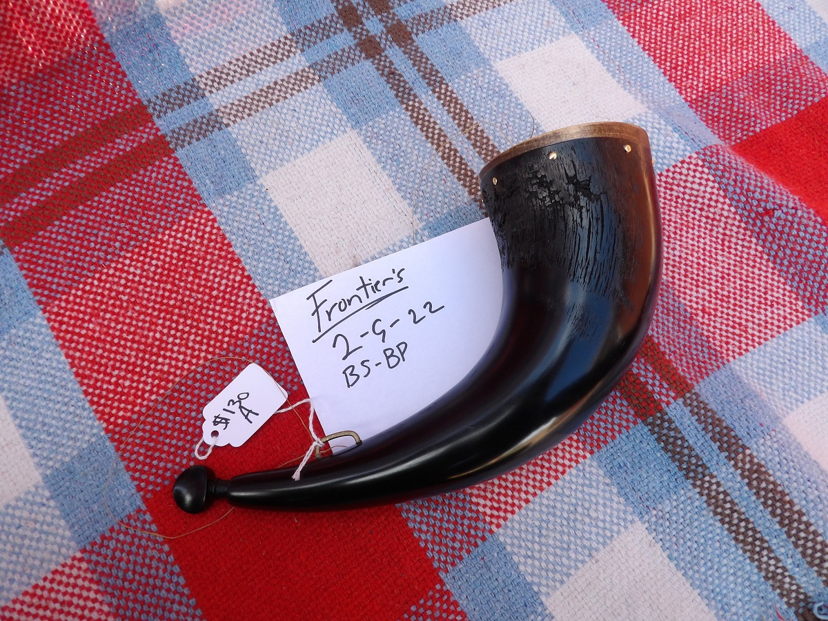 Genuine Buffalo Powder Horns 100_2512