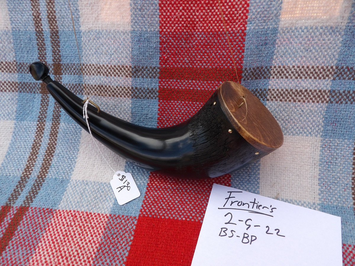 Genuine Buffalo Powder Horns 100_2513