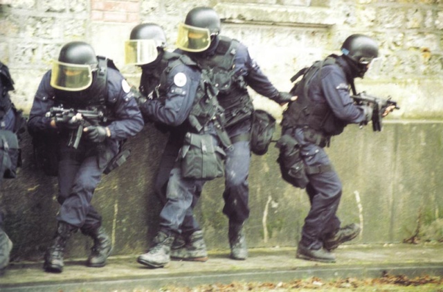 Projet tenue "GIGN" G-gign10