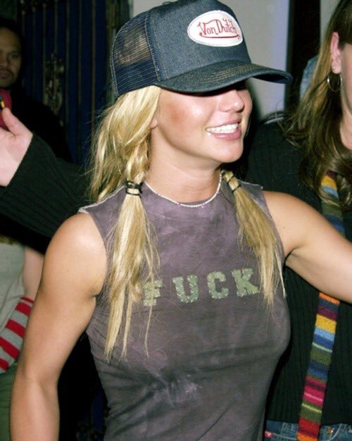 99 - Britney Spears  - Σελίδα 8 Img_2149