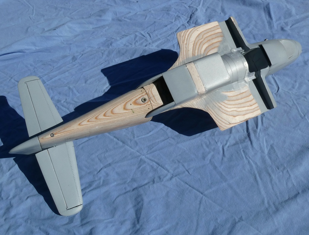Morane-Saulnier MS.475 Vanneau au 1/16 scratch intégral en bois massif sculpté : fuselage arrière et empennage - Page 6 12819