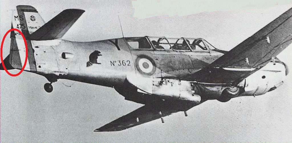 Morane-Saulnier MS.475 Vanneau au 1/16 scratch intégral en bois massif sculpté : fuselage arrière et empennage - Page 6 8910