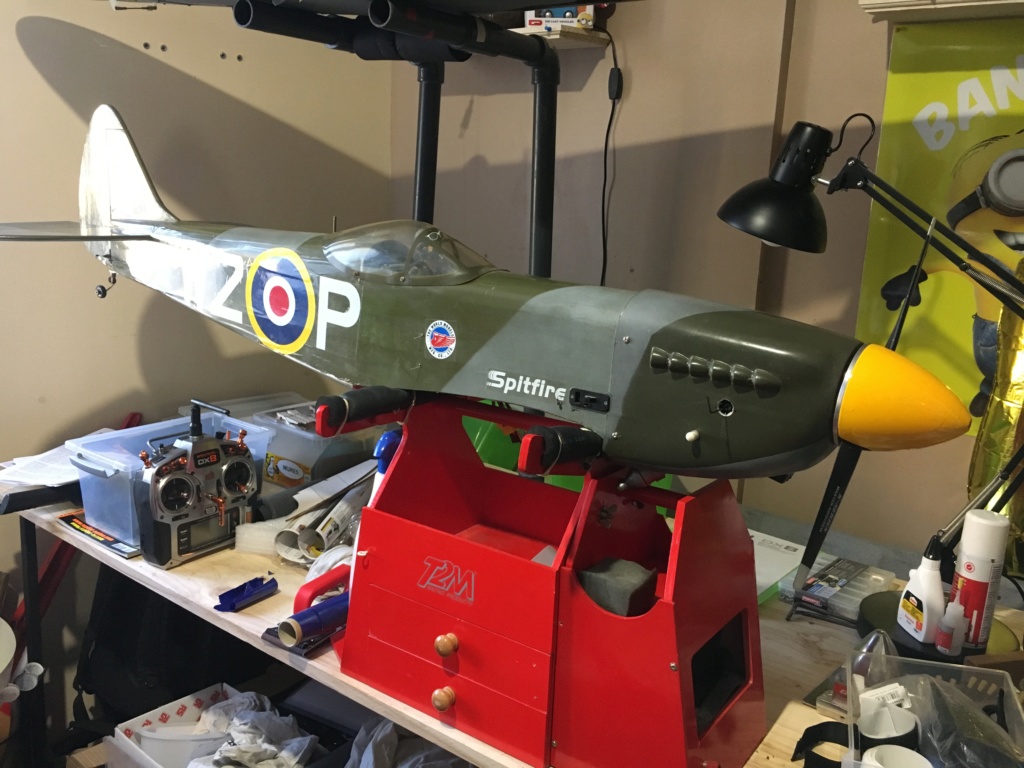 MISE EN ROUTE : Spitfire 1.60m moteur OS70 4temps  Img_4519