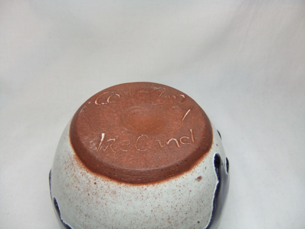 mug, Yvonne McEnnis, Corofin Pottery, Ireland  Dscf6931