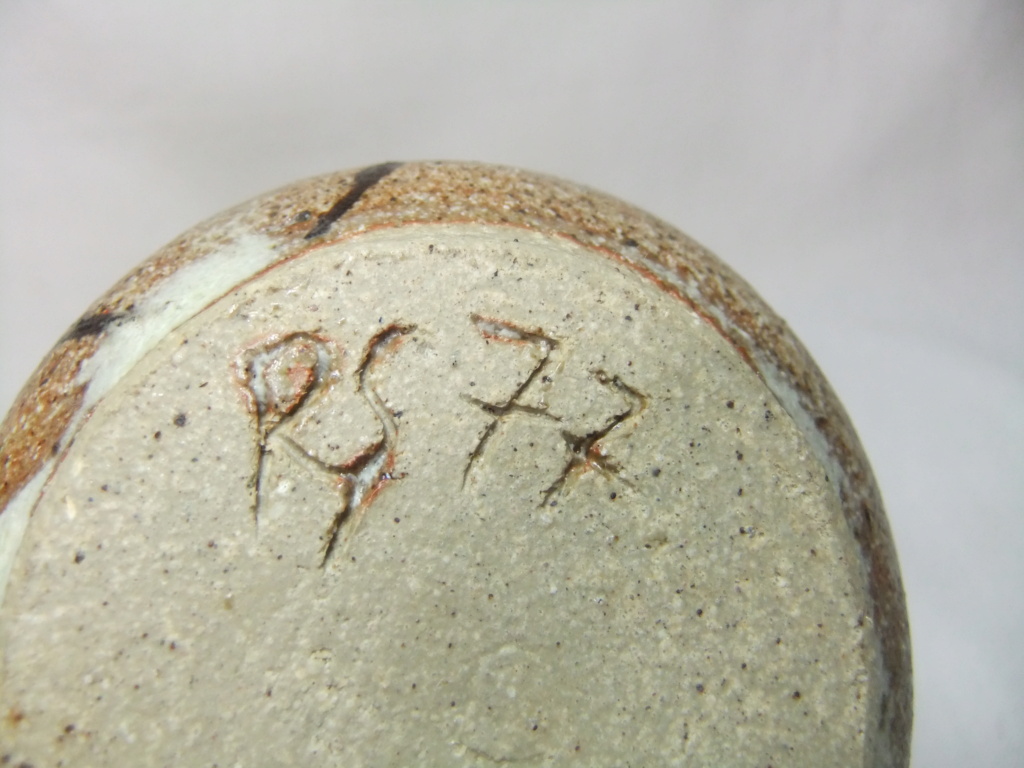 Anyone recognize the mark on this Bowl? RS 77? Dscf7417