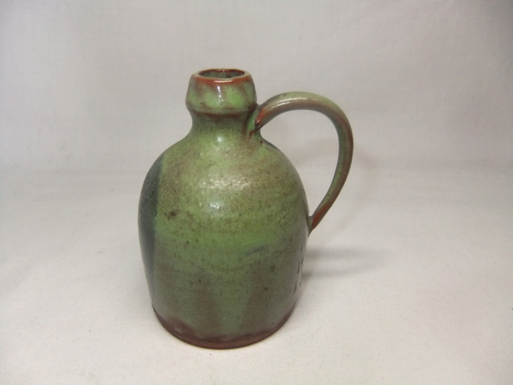 Anyone recognize the mark on this Jug? HP mark? Dscf7915