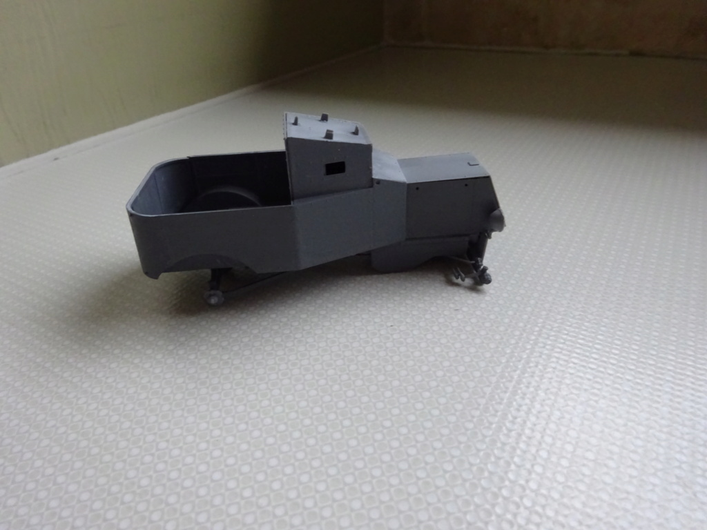 ford model t rnas armoured car kit icm 1/35 Dsc05517