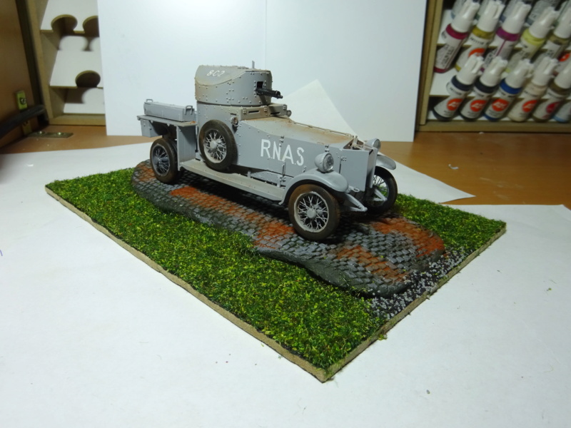 rolls-royce armored car 1914 kit meng 1/35 Dsc07420