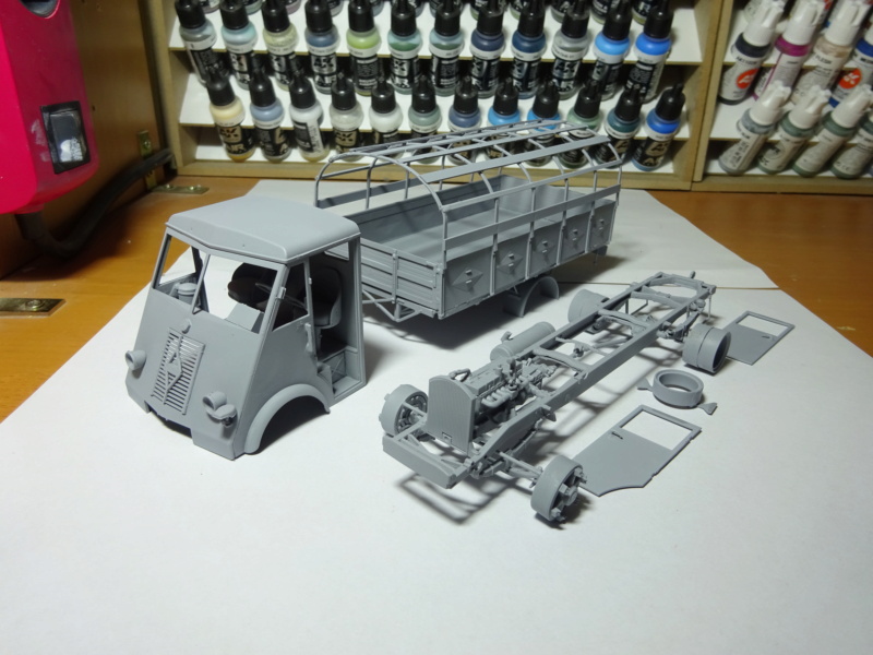 lastkraftwagen 3,5t kit icm 1/35 Dsc07769