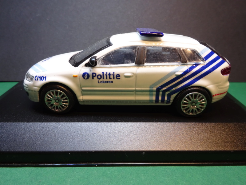 ma collection voiture police et gendarmerie du monde au 1/43 Dsc08557