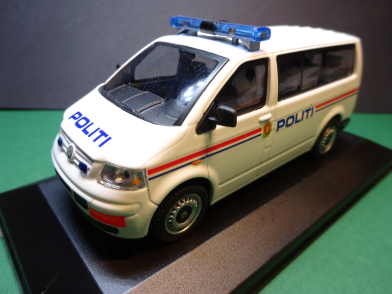 ma collection voiture police et gendarmerie du monde au 1/43 Dsc08580