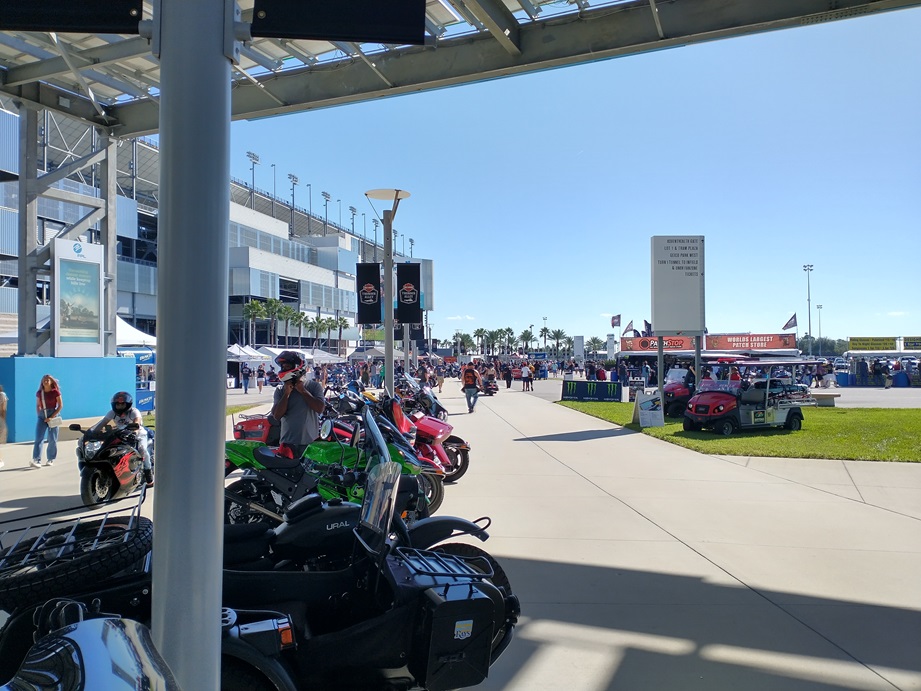 Brief visit to "Biketoberfest", Daytona Beach, FL. Biketo11