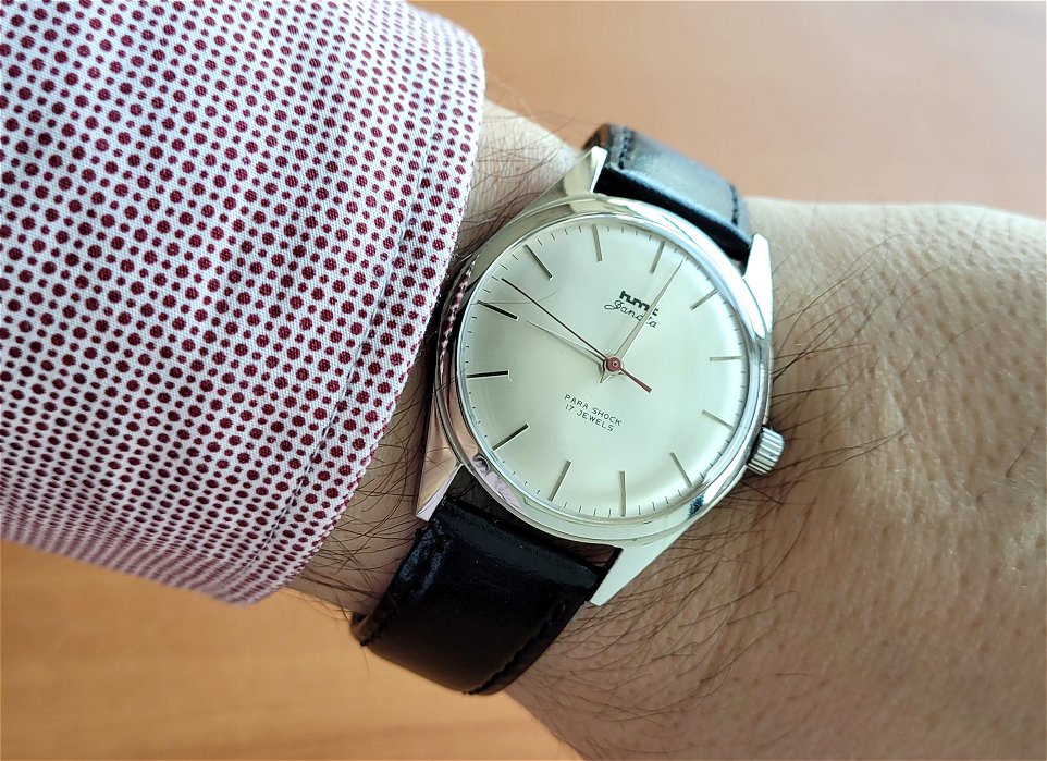 **** La montre du jour ! Vol. 42**** - Page 20 Image236