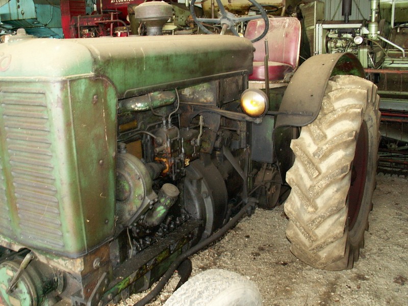 ECO : un tracteur français Tracte18