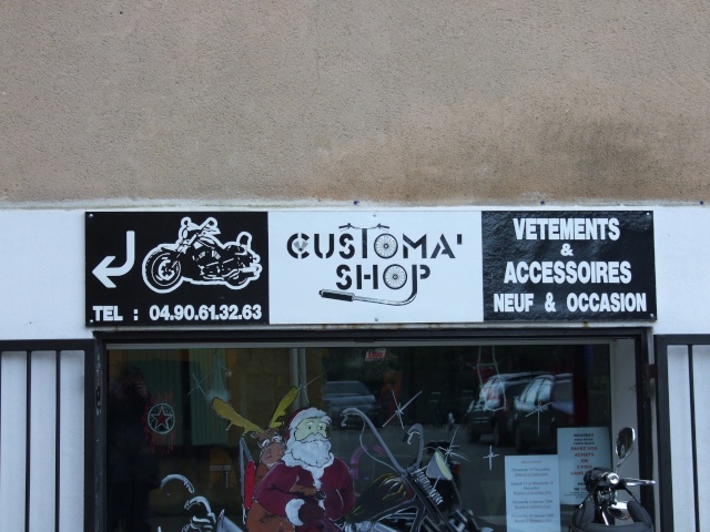 Customa Shop ...un magasin pour biker's ..... Custom10