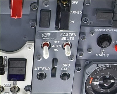 Dans les coulisses d'un cockpit d'avion de ligne Fasten10