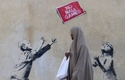 Banksy : la subversion (au cœur) du quotidien Banksy37