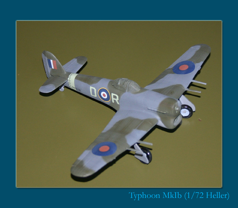 Hawker Typhoon  [Heller (airfix)]  1/72  (VINTAGE) Typhoo23