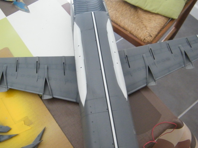 Airbus  A400M "GRIZZLY" 1/72 (revell)   terminé le 24/08/13 - Page 6 00110