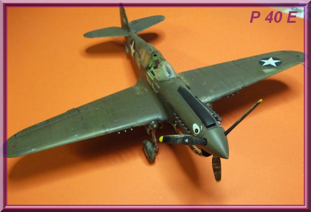 [HASEGAWA] Curtiss P40E WARHAWK 1/48 - Page 4 Dscf1035