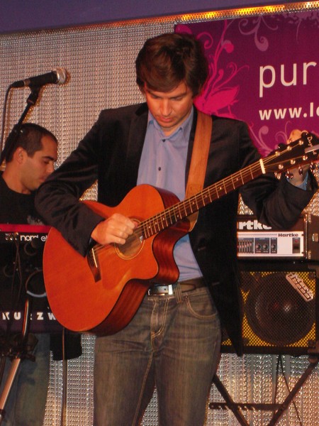 [Photos] Concert solo de Cdric Oheix au Purple Lounge  Cannes - 7 & 8.11.2008 Cannes11