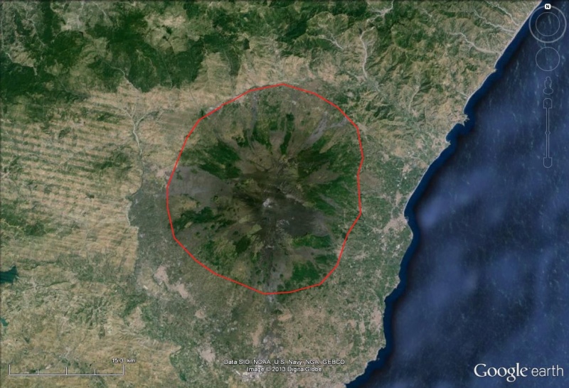 Le plus grand volcan d'Europe est français (agitez vos méninges !) Etna_310