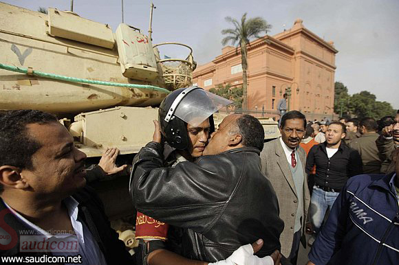 ثورة شباب مصر :صور من معانات مصر  1211