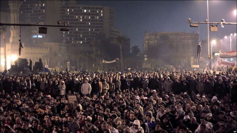 بالصور: "معارك" ميدان التحرير 714