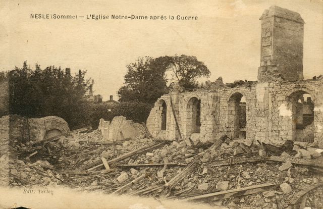 la ville de Nesle (Somme) Eglise13